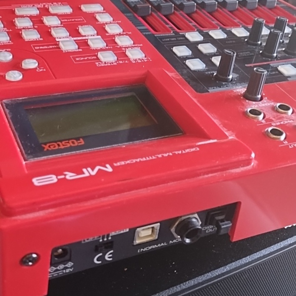 MR-8 Digital Multitrack Recorder — Red - Picture 3 of 4